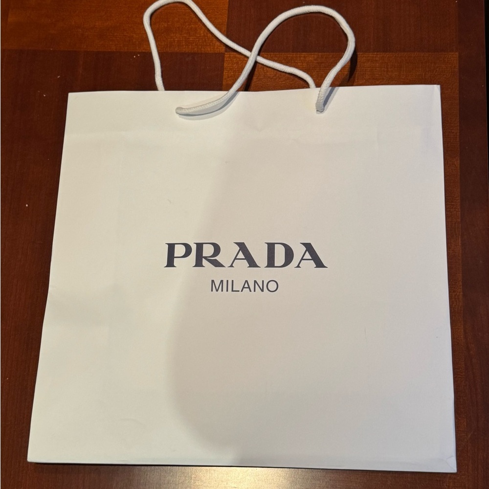 Prada Milano White Paper Shopping Bag. NWT